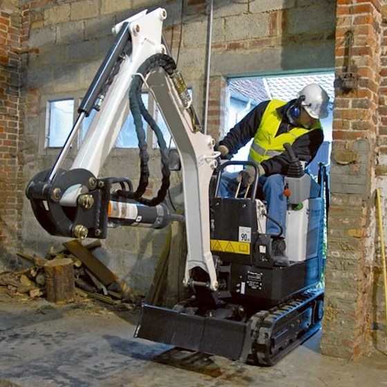 1 Tonne Excavator Image 2
