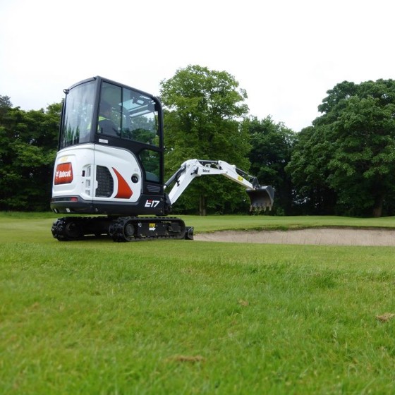 1.7 Tonne Excavator Image 4