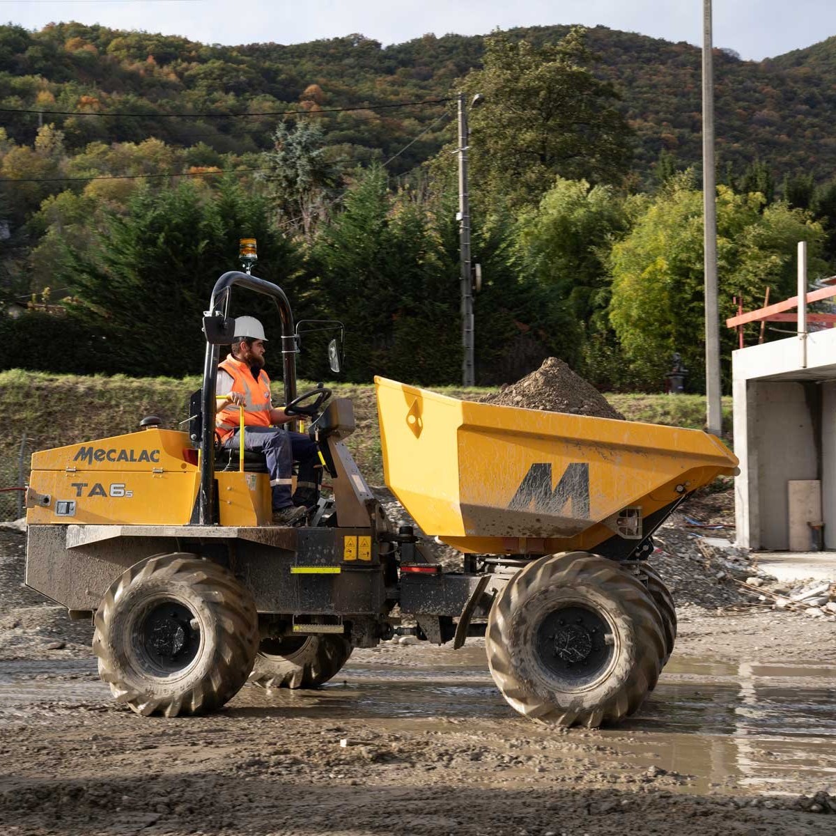 6 Ton Mecalac Swivel Skip Dumper Image 5